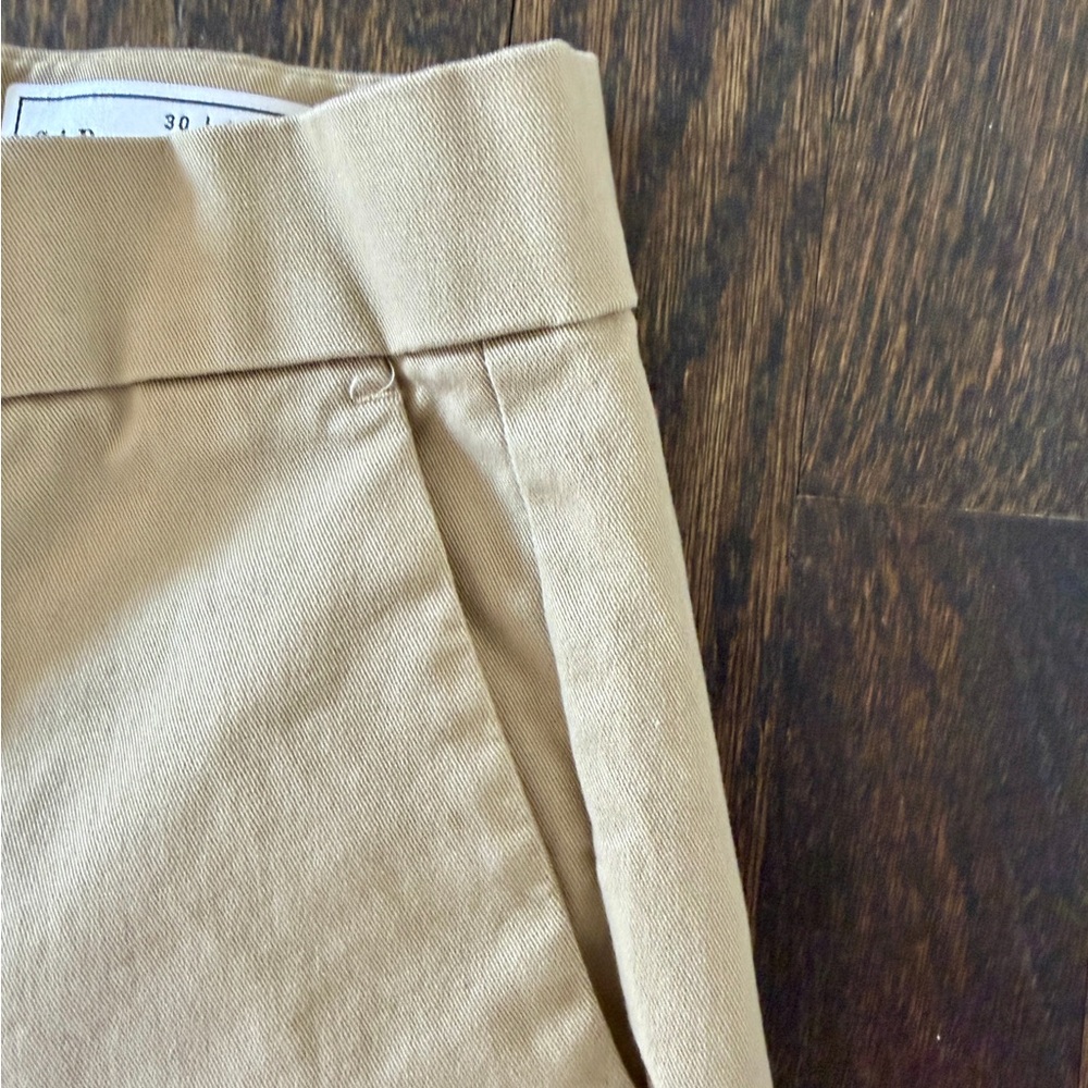 GAP Men's Khaki Chinos 30 x 30 - Picture 2 of 7